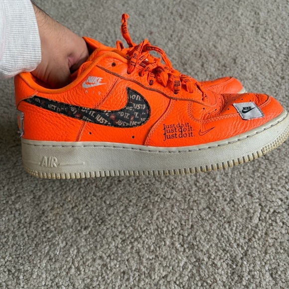 Nike Air Force 1 Low Just Do It (AR7719-800 ) Neon Orange Black sneakers Size 8 main image 6